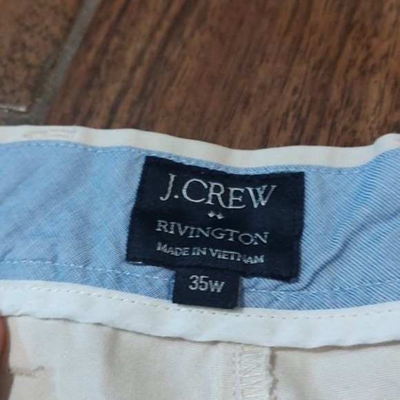 J. crew 35W Rivington khaki shorts - Picture 2 of 2